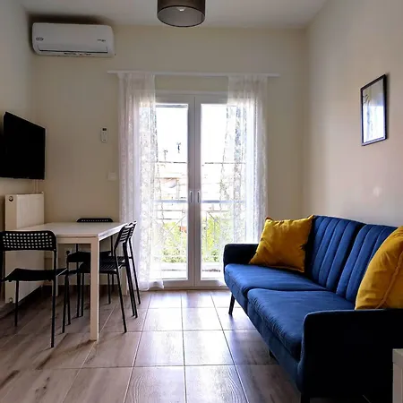 Sea Breeze 101 * Neoi Epivatai